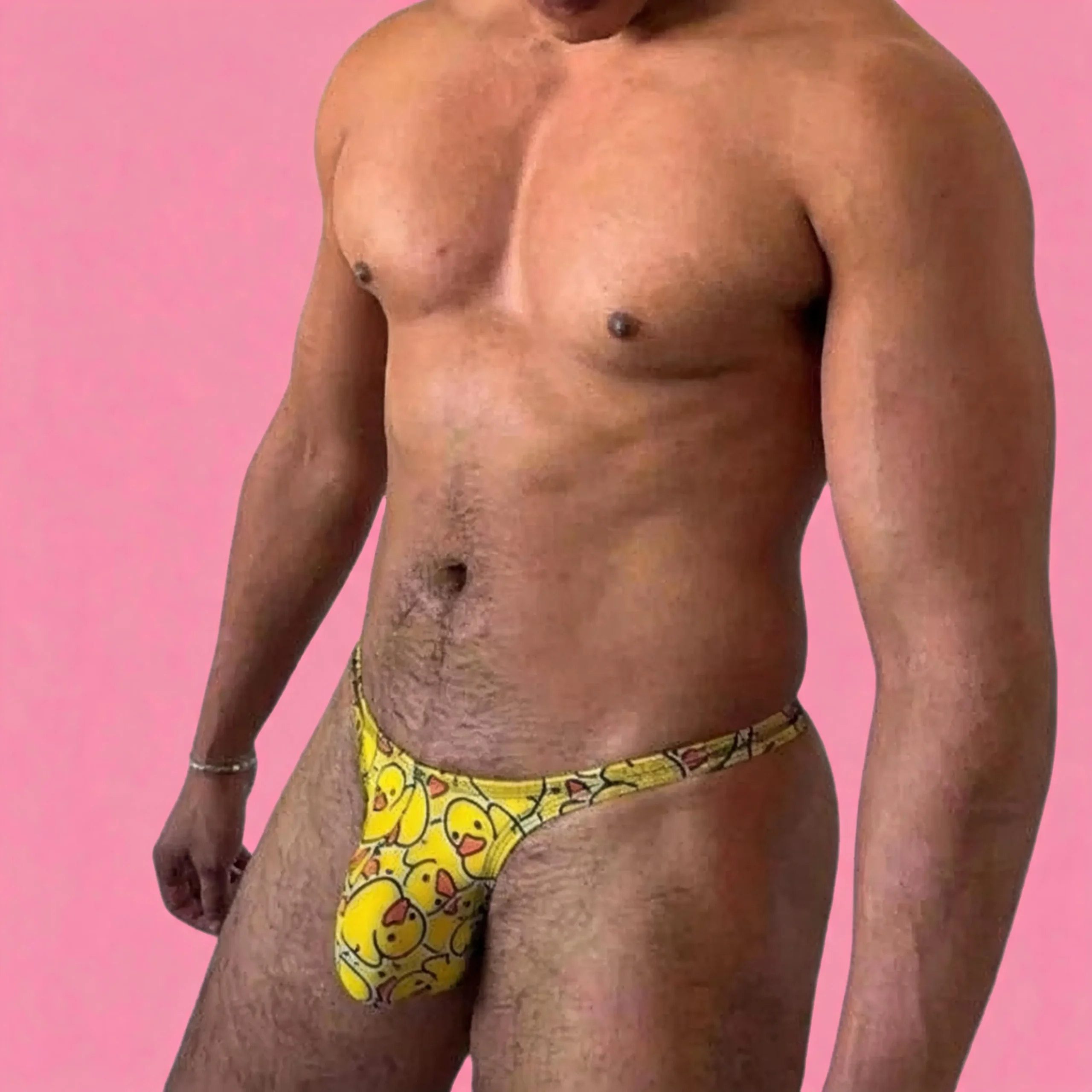 Tanga Masculina con Estampado de Camuflaje Militar – Diseño Ergonómico y Atrevido