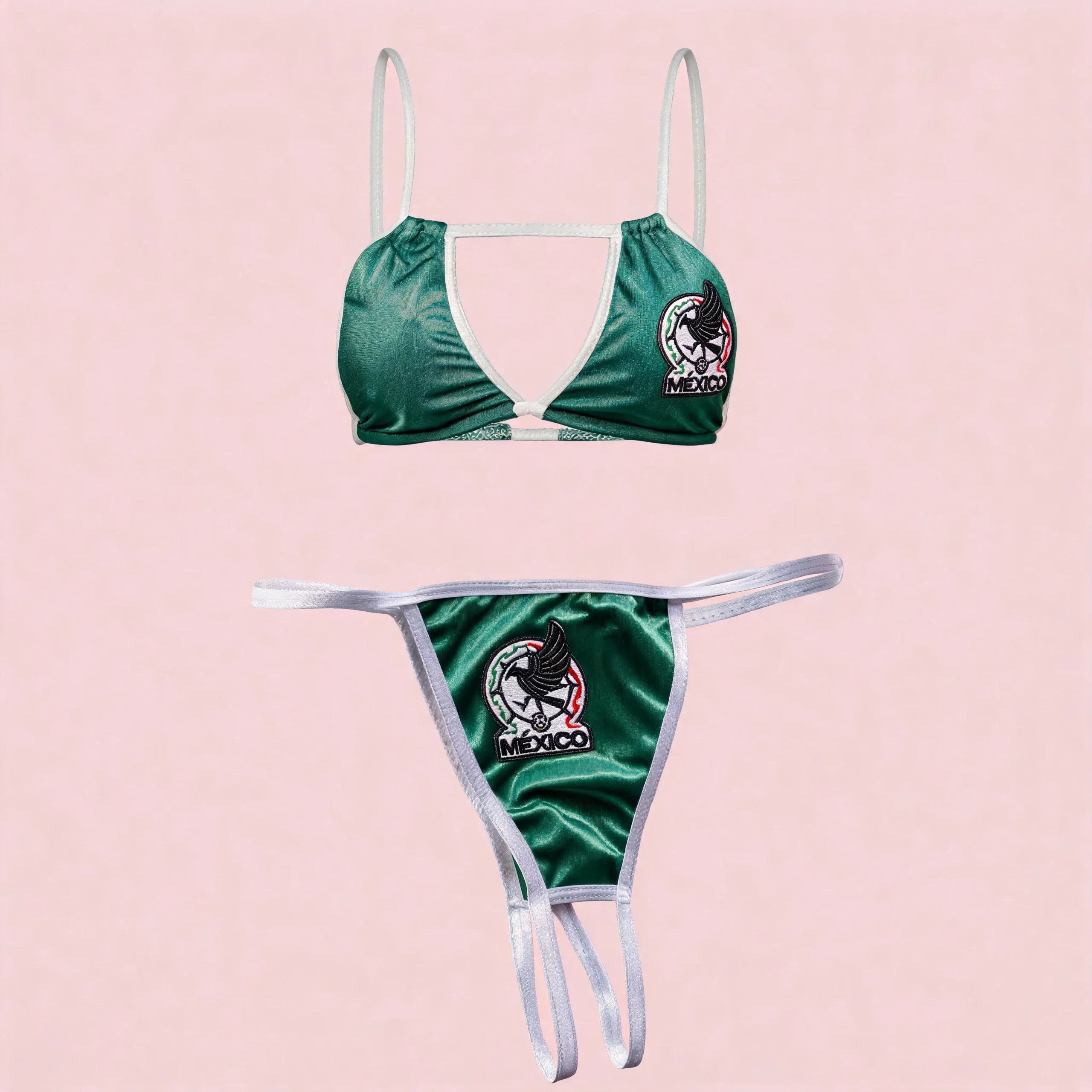 Conjunto de Lencería Sexy Selección Mexicana: Bralette y Tanga con Abertura en la Entrepierna