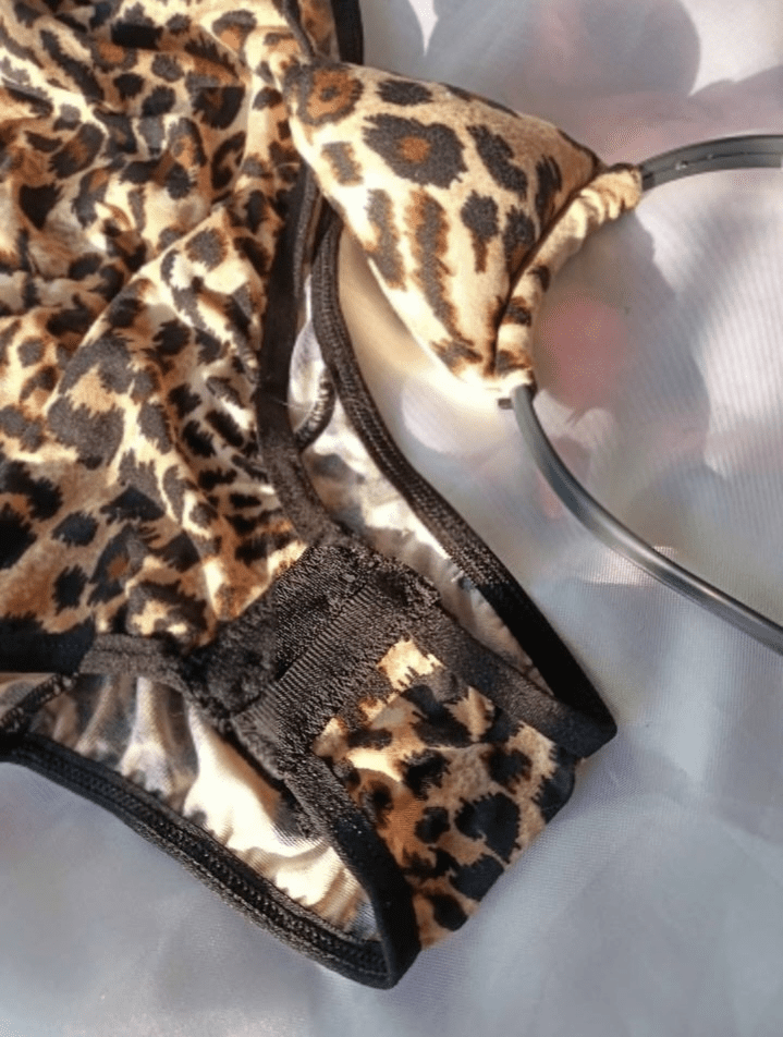 Disfraz Sexy de Gatita Leopardo - Conjunto de Lencería Animal Print con Accesorios
